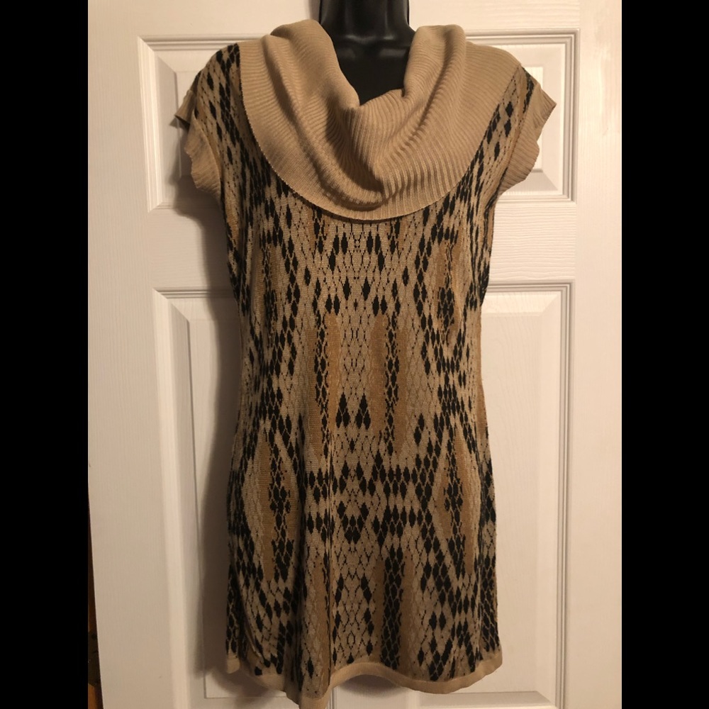 Cool Attitude Drape Neck Animal Print Tunic with Cap Sleeves